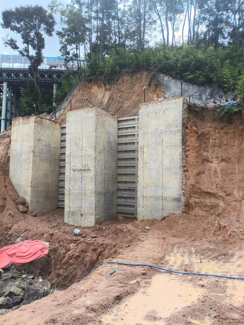 青岛李沧区抗滑桩支护